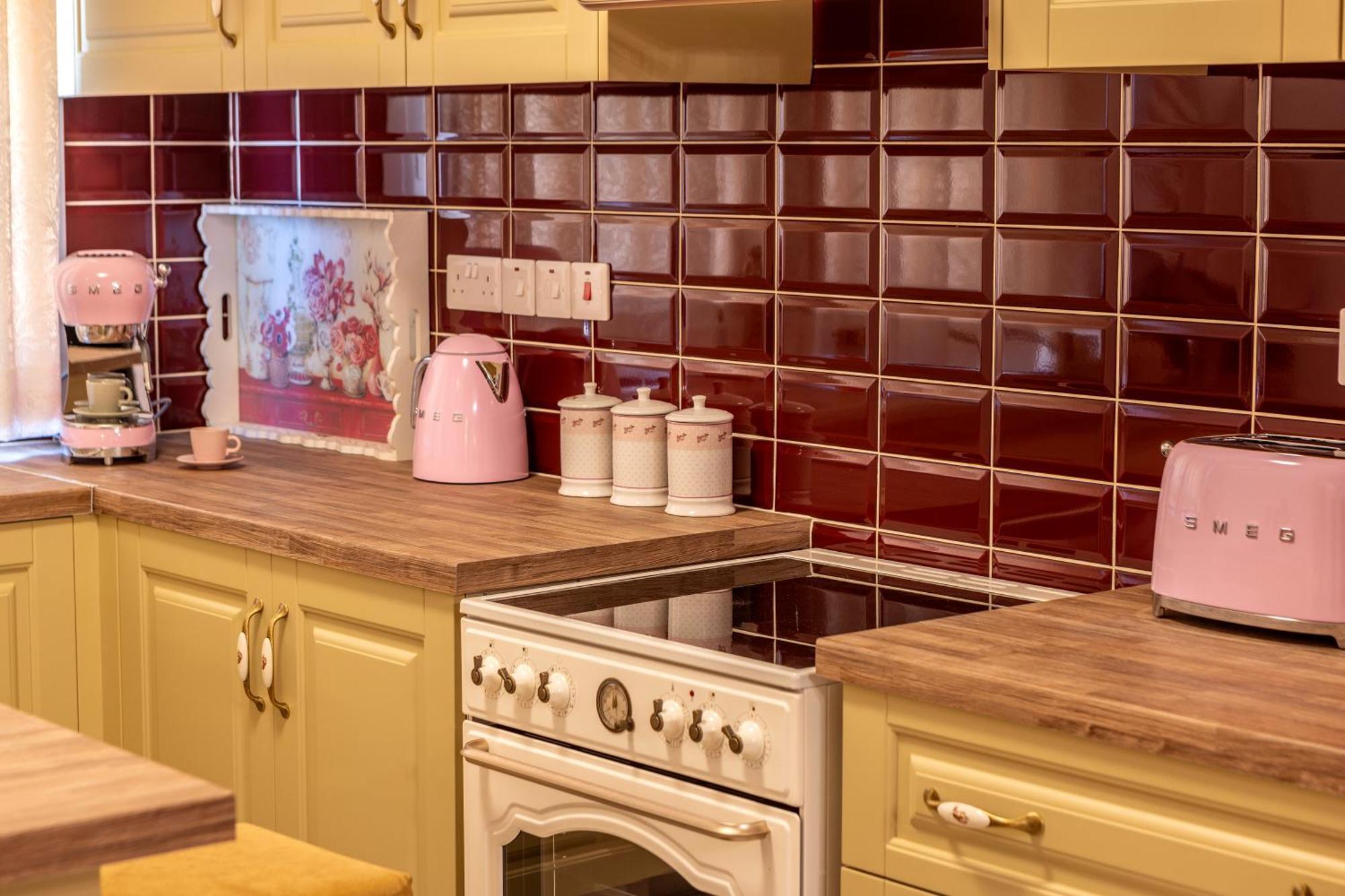Castle Holiday Apartments リマソール エクステリア 写真