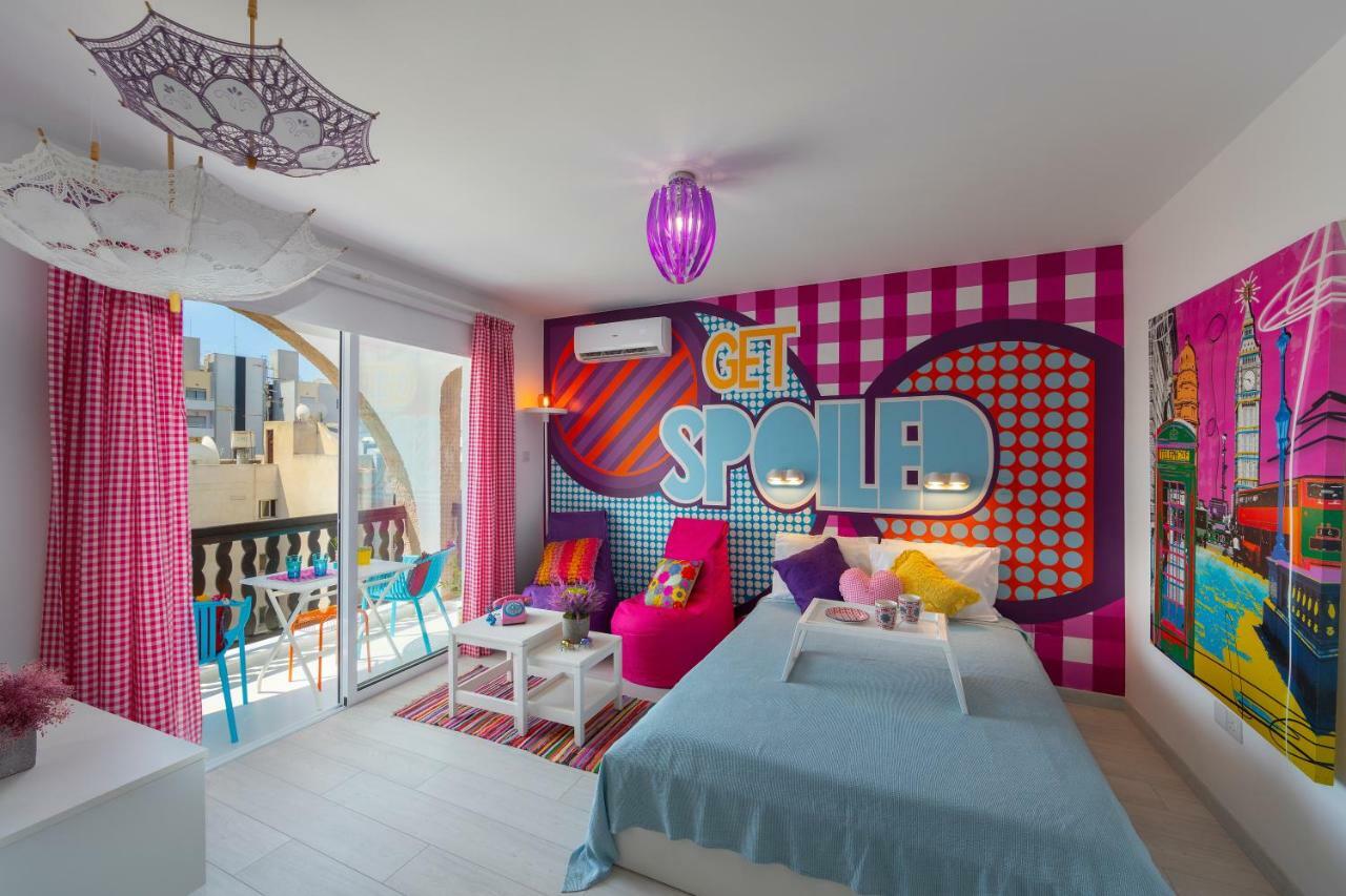 Castle Holiday Apartments リマソール エクステリア 写真